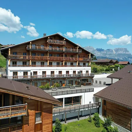 In With Mont Blanc Views